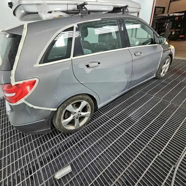 Lakkering av personbil